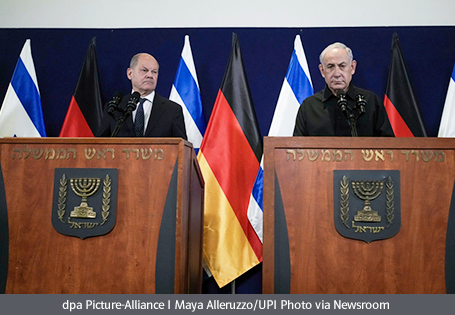 Bundeskanzler Olaf Scholz und der israelische Premierminister Benjamin Netanjahu bei einer Pressekonferenz nach ihrem Treffen am 17.10.2023.