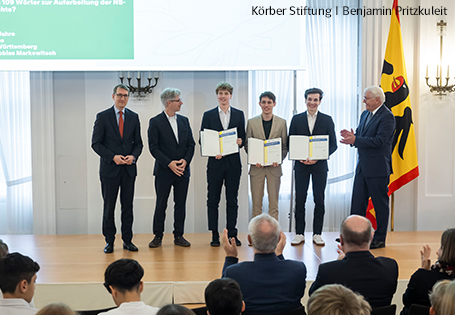 Preisverleihung Geschichtswettbewerb des Bundespräsidenten 2023, die Preisträger Jeremias Loghis, Paul Mai und Elias Vollmer vom Bismarck-Gymnasium in Karlsruhe